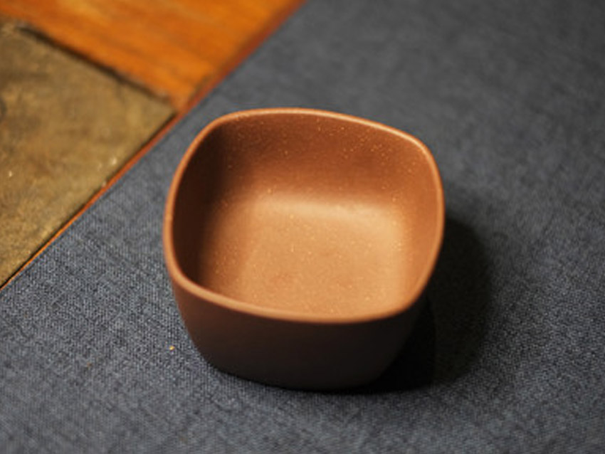 紫泥方杯